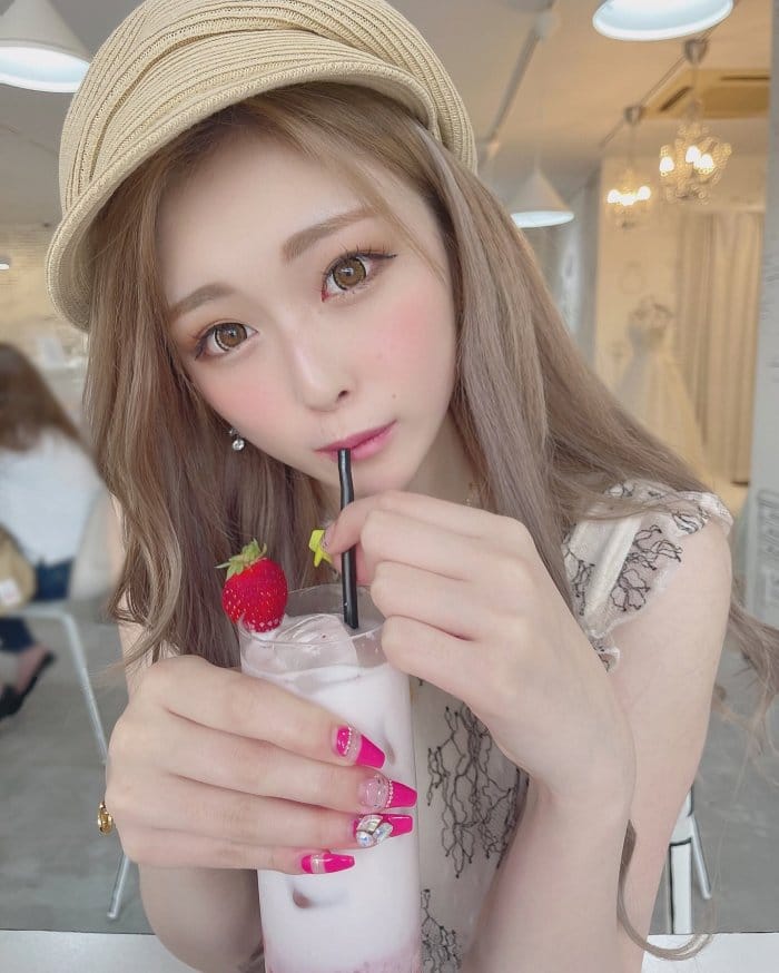 ゆうちゃみ【水着画像 ピュアだからギャルなんだ - 芸能アイドルモデル女優水着画像集 4枚目