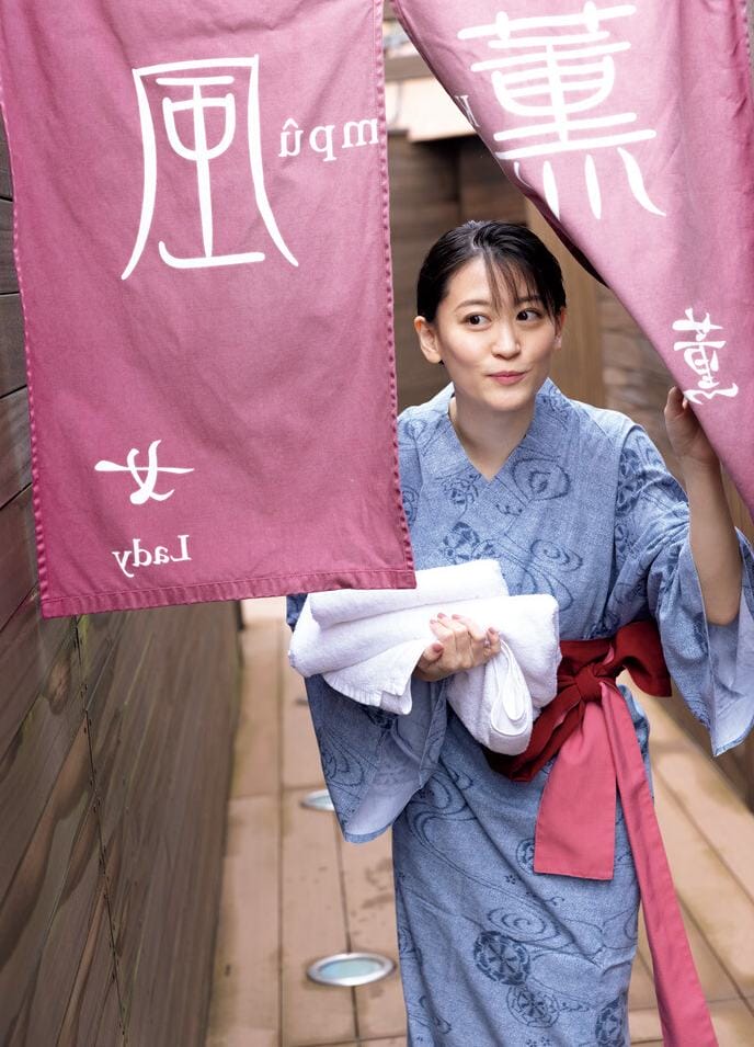 上西恵【水着画像 元NMB48女優が魅せた アイドルから女優へと脱皮する28歳の現在地 - 芸能アイドルモデル女優水着画像集 3枚目