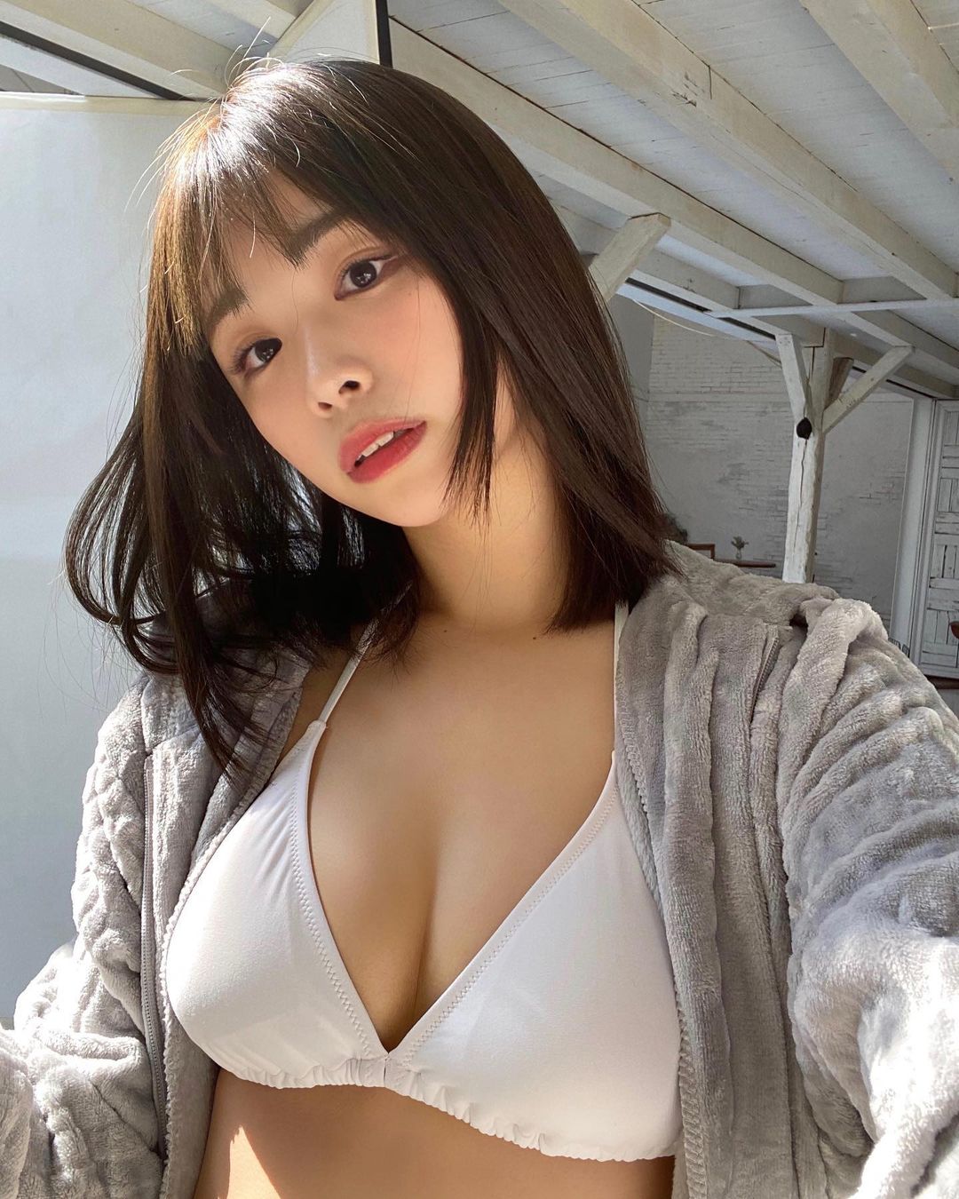 麻生果恩 最新グラビア水着画像 26枚目