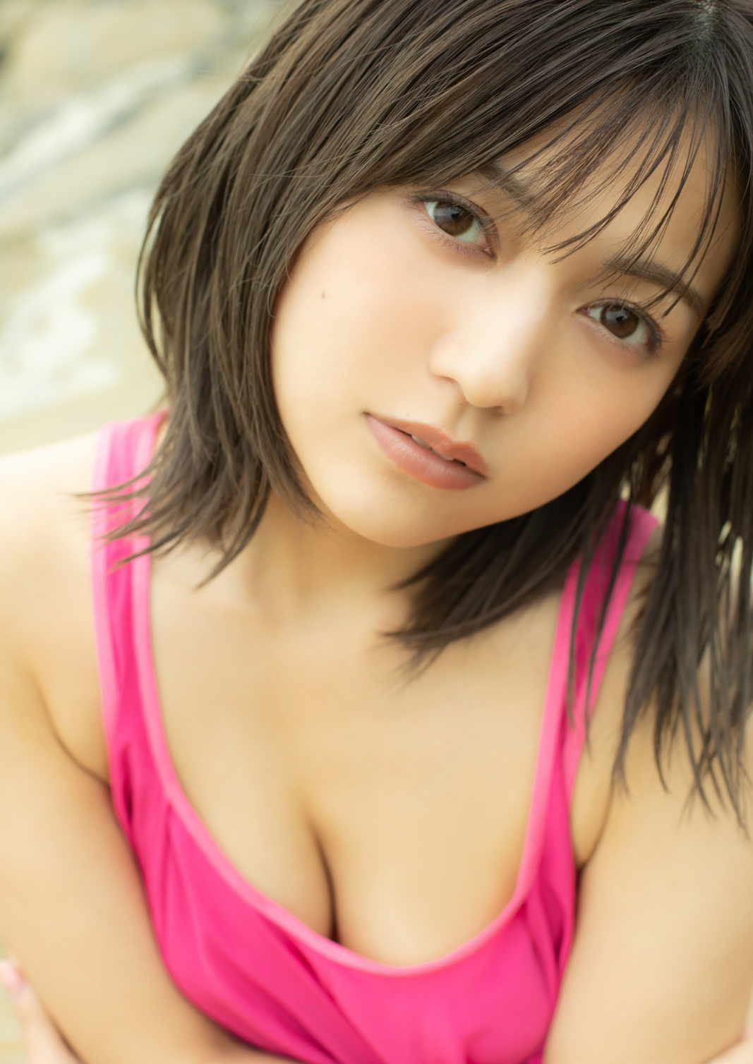 中村歩加 最新グラビア水着画像 5枚目