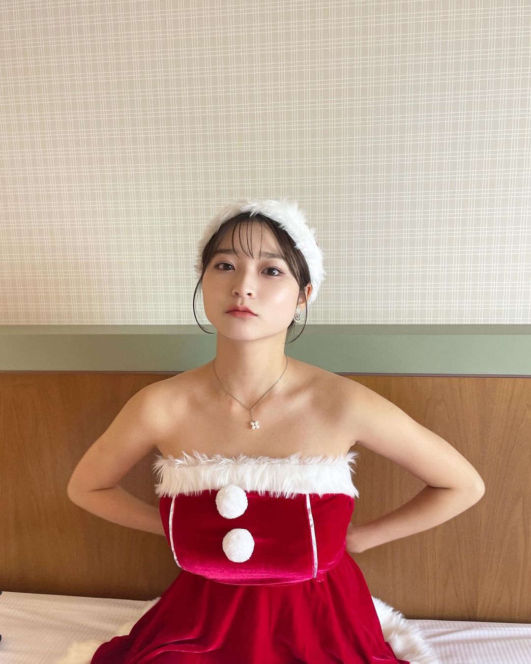 りりか 最新グラビア水着画像 18枚目
