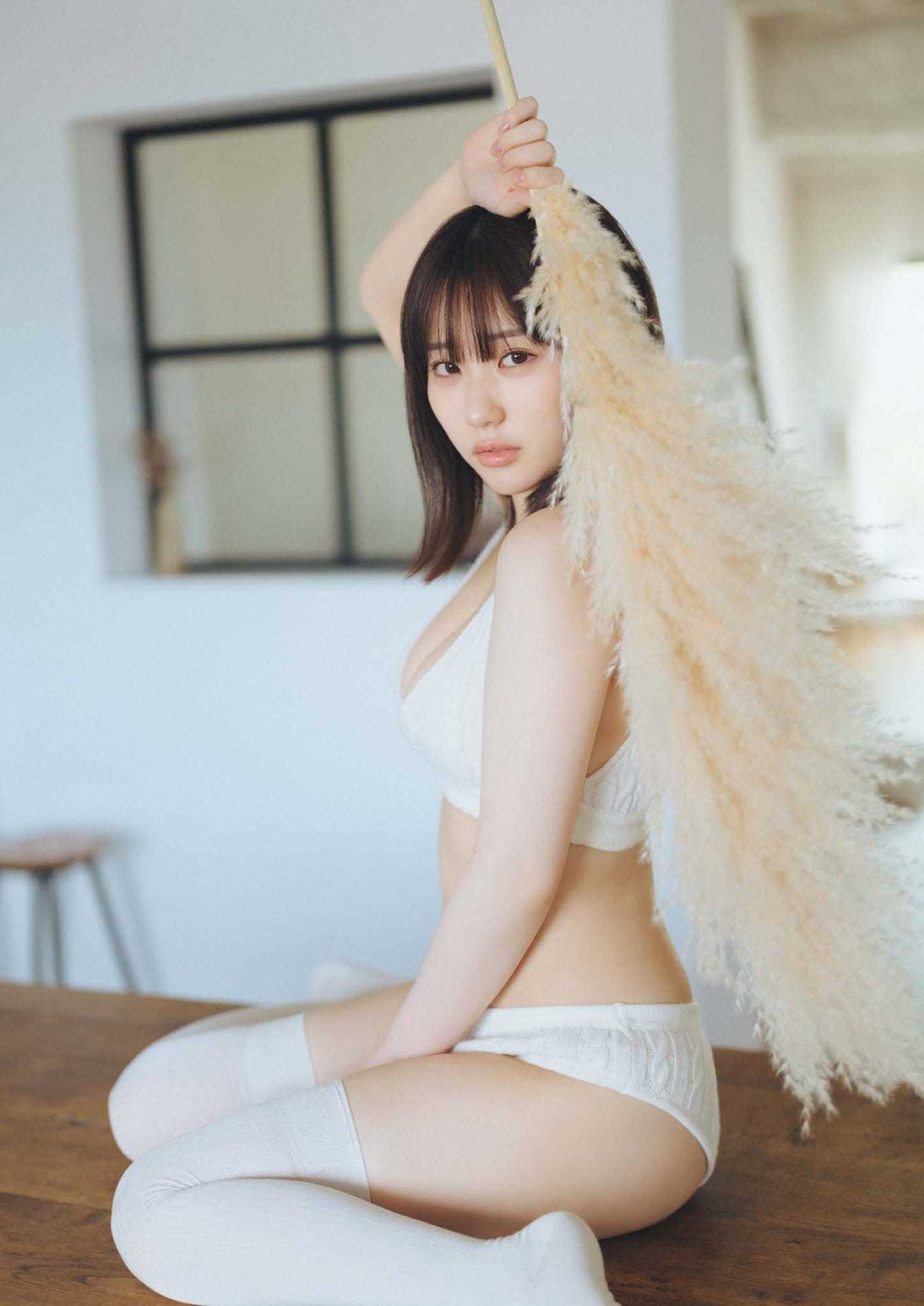 芸能アイドルモデル女優水着画像集 12枚目