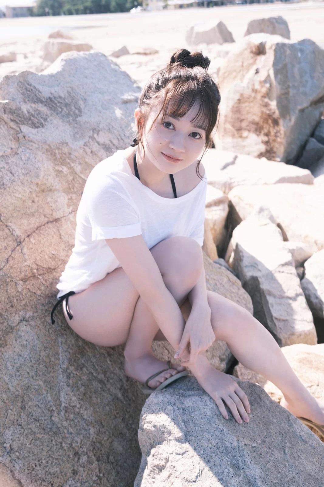 江籠裕奈 最新グラビア水着画像② 20枚目