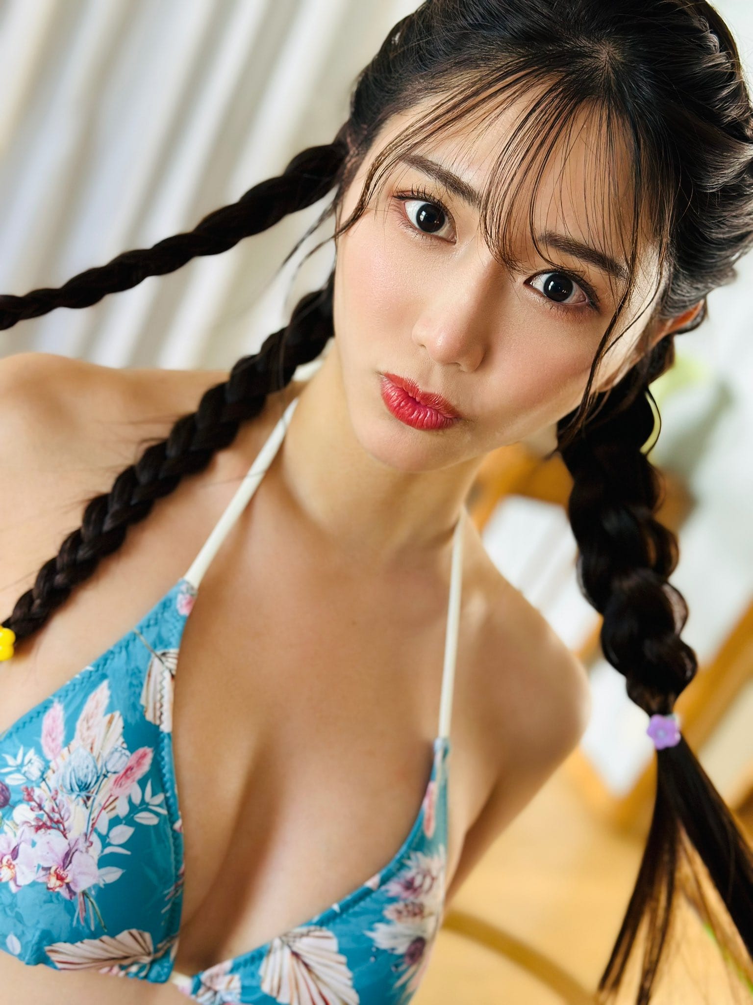 芸能アイドルモデル女優水着画像集 6枚目