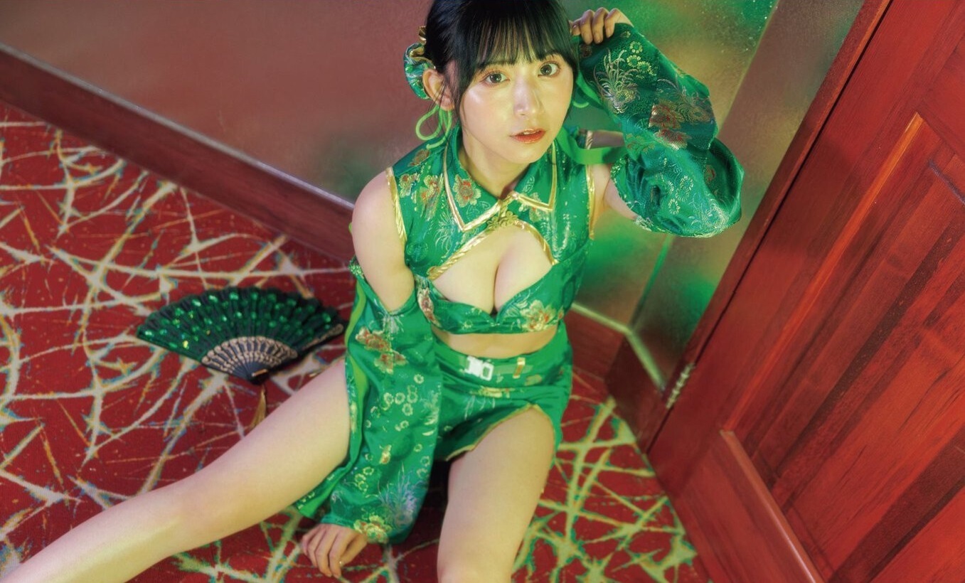 かぐら(MEWM)最新グラビア水着画像 5枚目