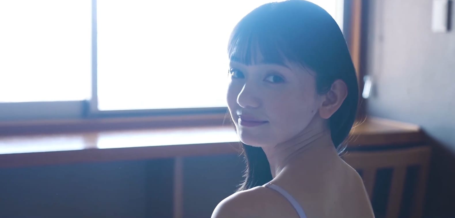 芸能アイドルモデル女優水着画像集 21枚目