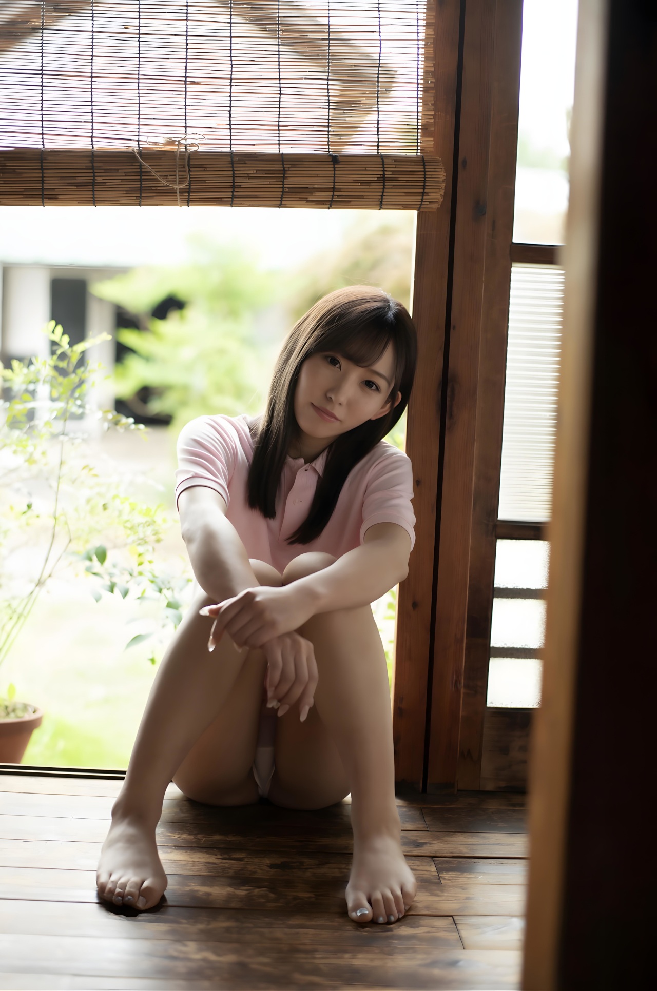 七嶋舞 最新グラビア画像 25枚目