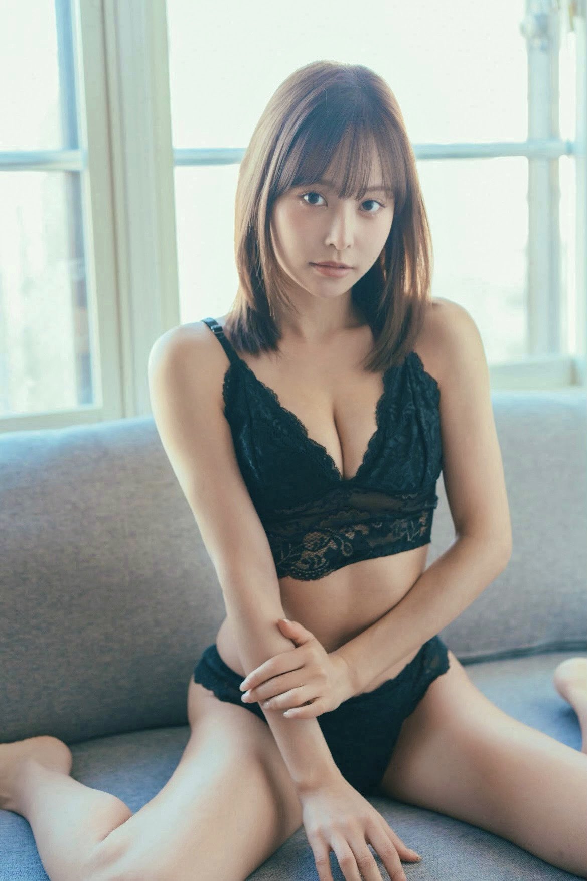 遠藤まめ 最新グラビア水着画像 9枚目