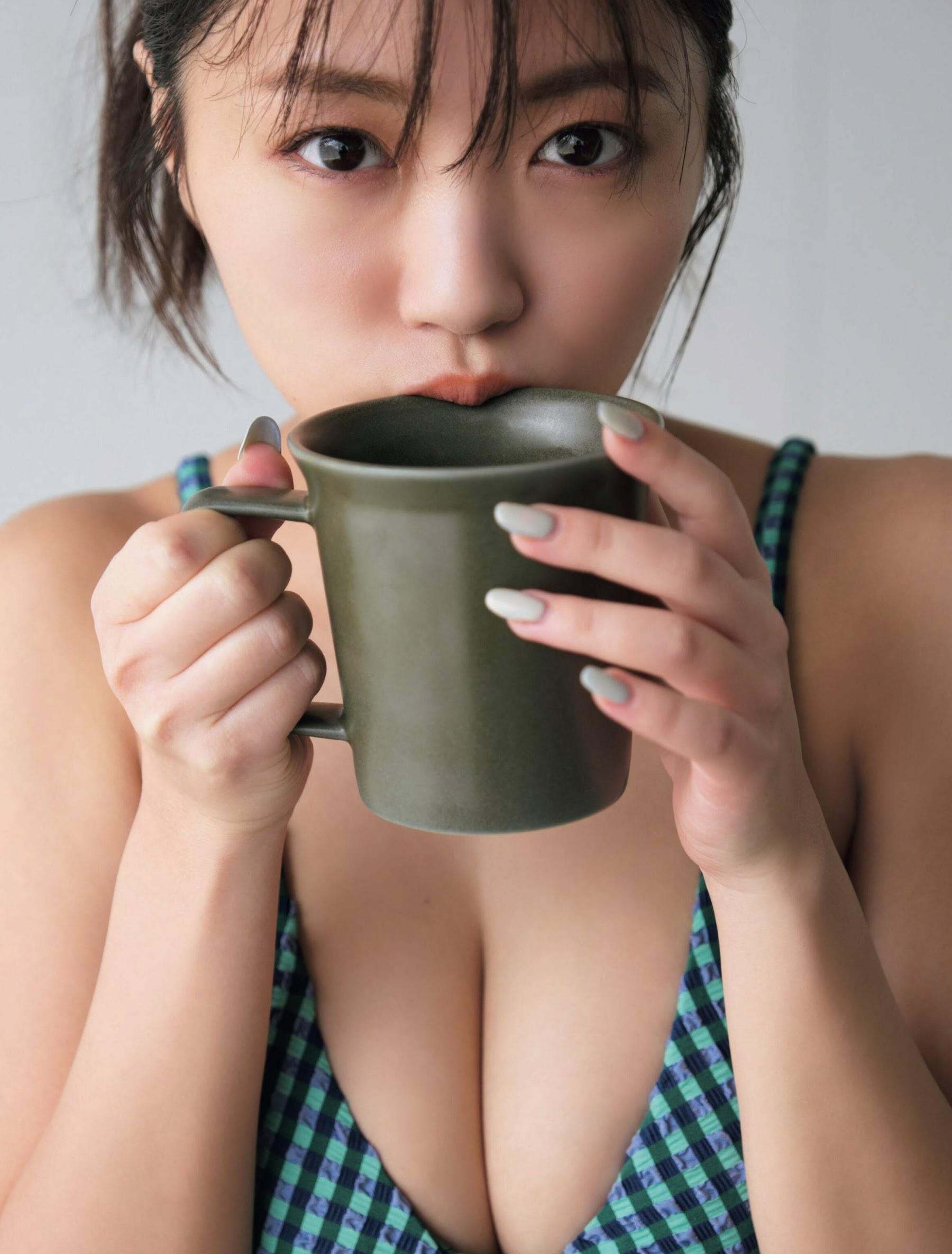 芸能アイドルモデル女優水着画像集 9枚目