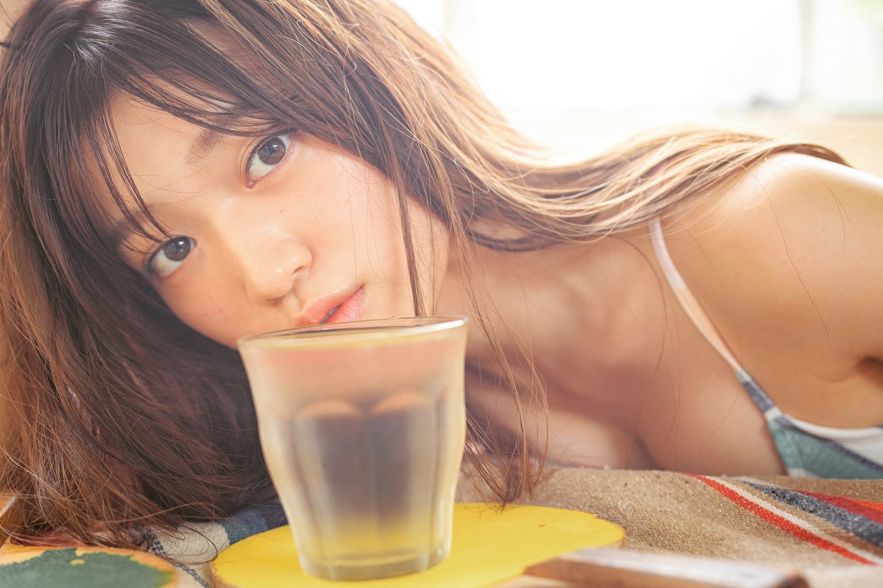 岩本愛未 グラビア水着画像① 2枚目