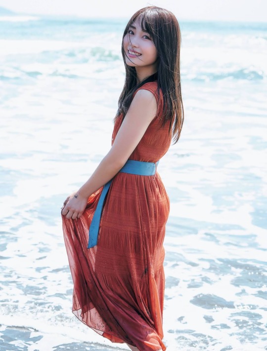 茉井良菜 グラビア水着画像 6枚目