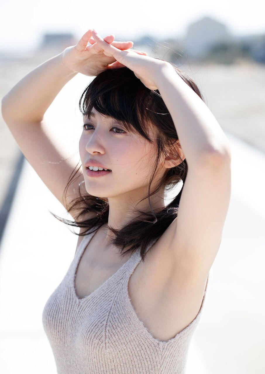逢田梨香子 最新グラビア水着画像② 20枚目
