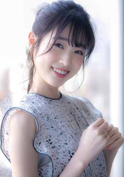 髙橋ひかる 清純派女優の肌見せグラビア画像③ 1枚目