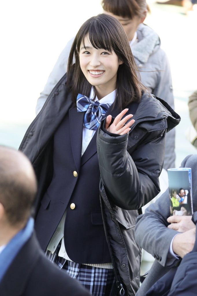 髙橋ひかる 清純派女優の肌見せグラビア画像③ 15枚目