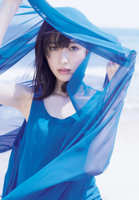 髙橋ひかる 清純派女優の肌見せグラビア画像③ 22枚目