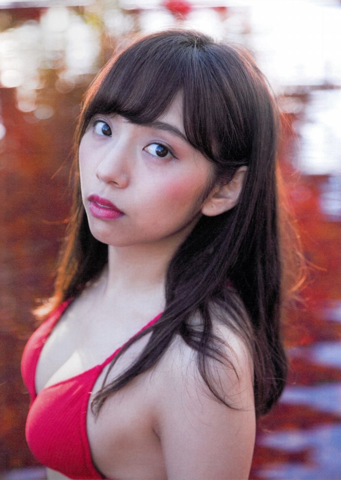 新内眞衣(乃木坂46) グラビア水着画像① 26枚目