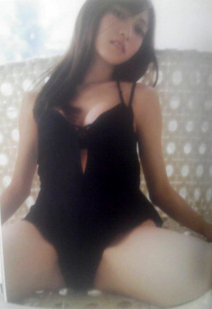 山口真帆 グラビア水着画像① 25枚目