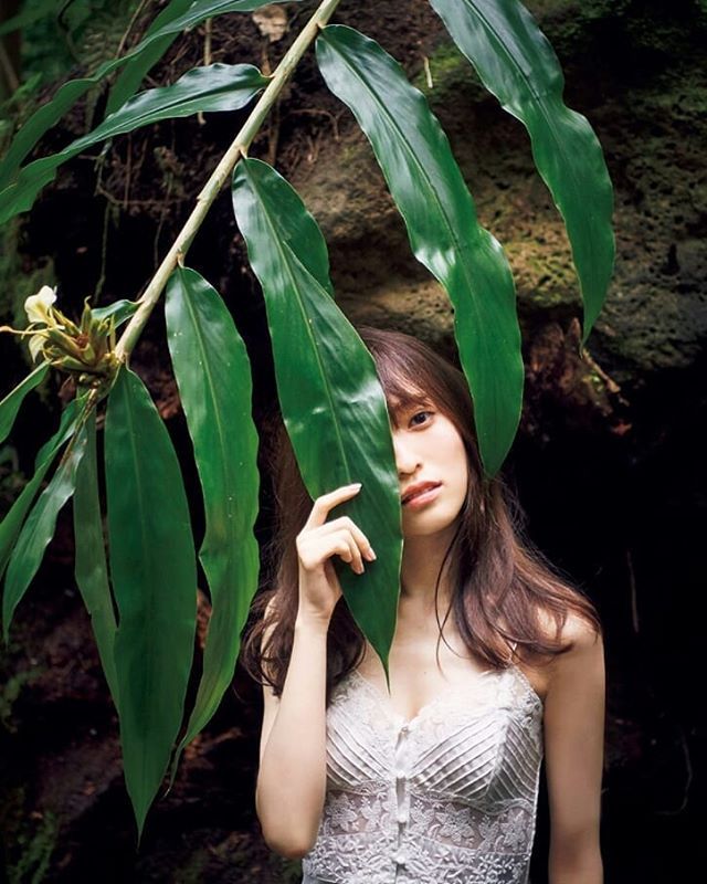 山口真帆 グラビア水着画像① 27枚目