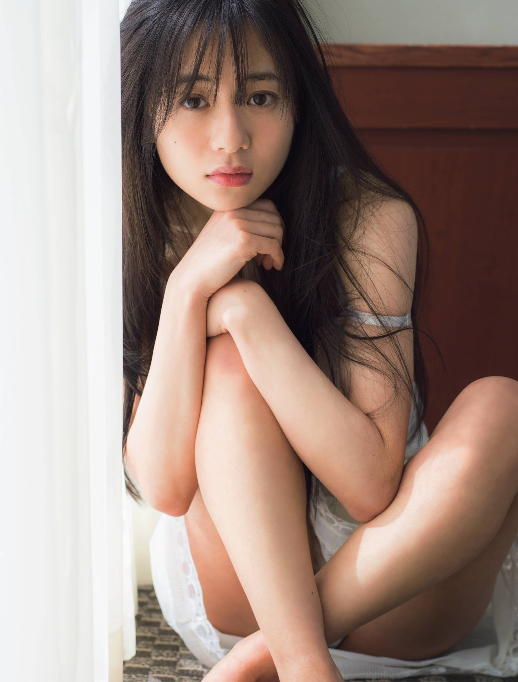 伊藤萌々香 最新グラビア含む水着画像 5枚目