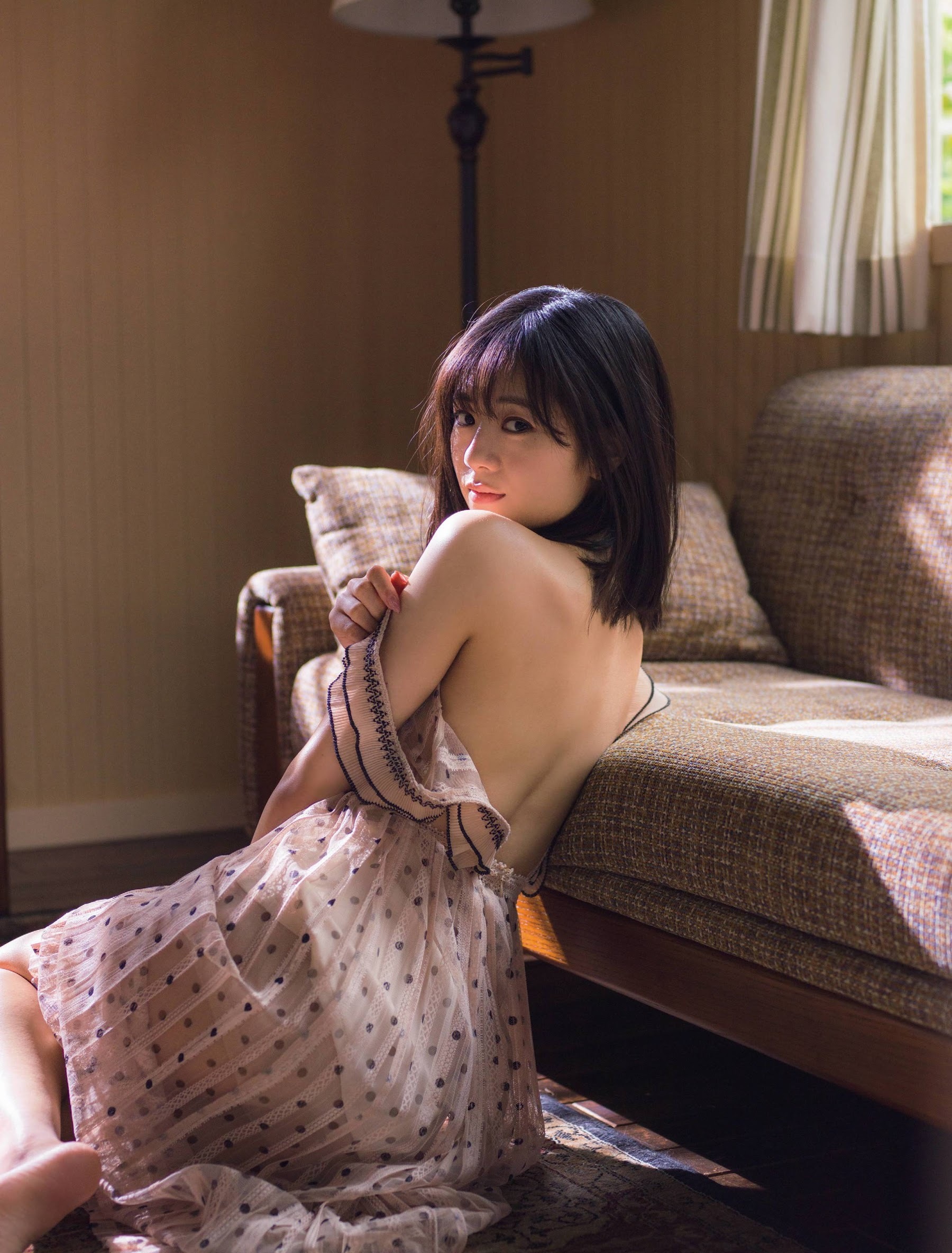 伊藤萌々香 最新グラビア含む水着画像 12枚目