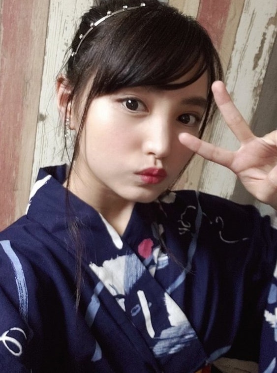 郡司芹香 グラビア水着画像 1枚目