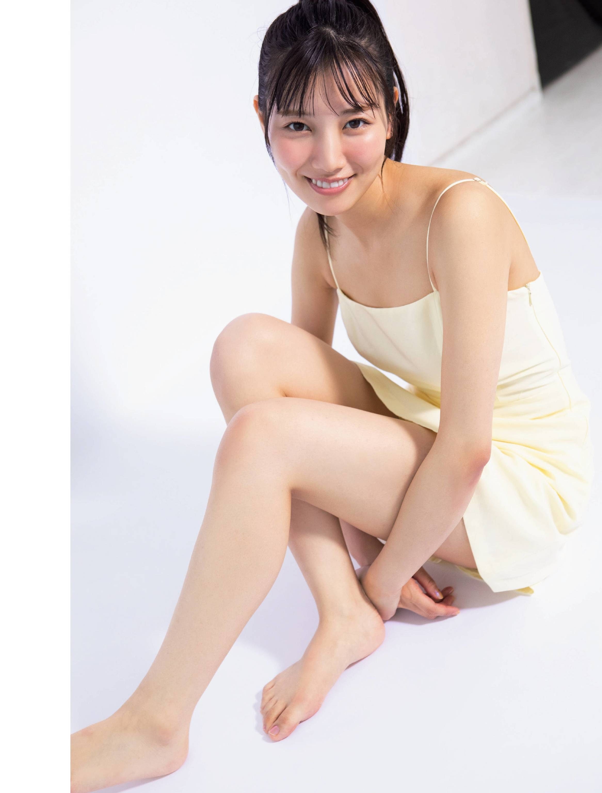 河田陽菜(日向坂46) グラビア水着画像① 8枚目
