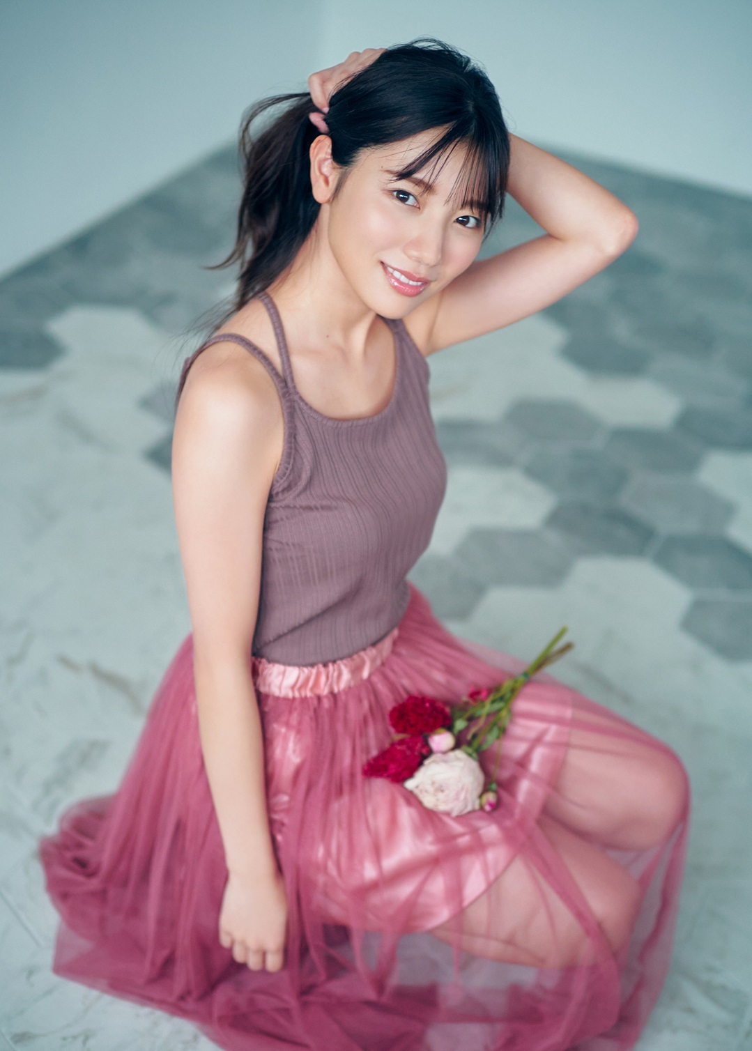 河田陽菜(日向坂46) グラビア水着画像① 17枚目