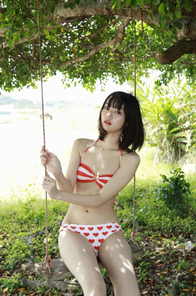 江野沢愛美 ノンノモデルの水着画像② 25枚目