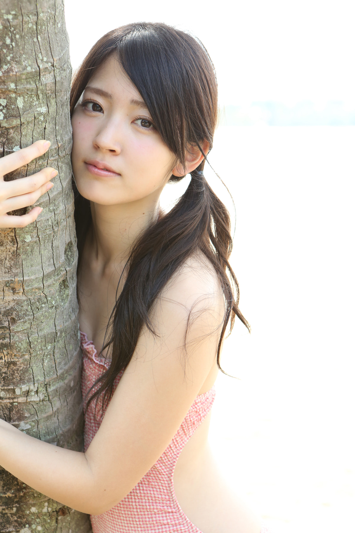 鈴木愛理 グラビア水着画像② 13枚目