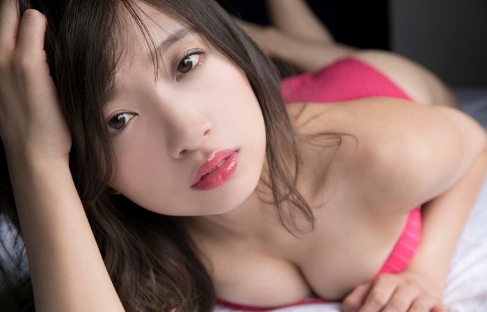 溝端葵 最新グラビア水着画像② 22枚目