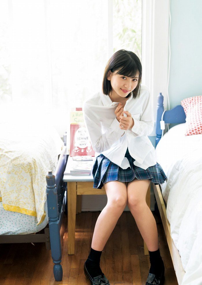 山田南実 グラビア水着画像④ 30枚目