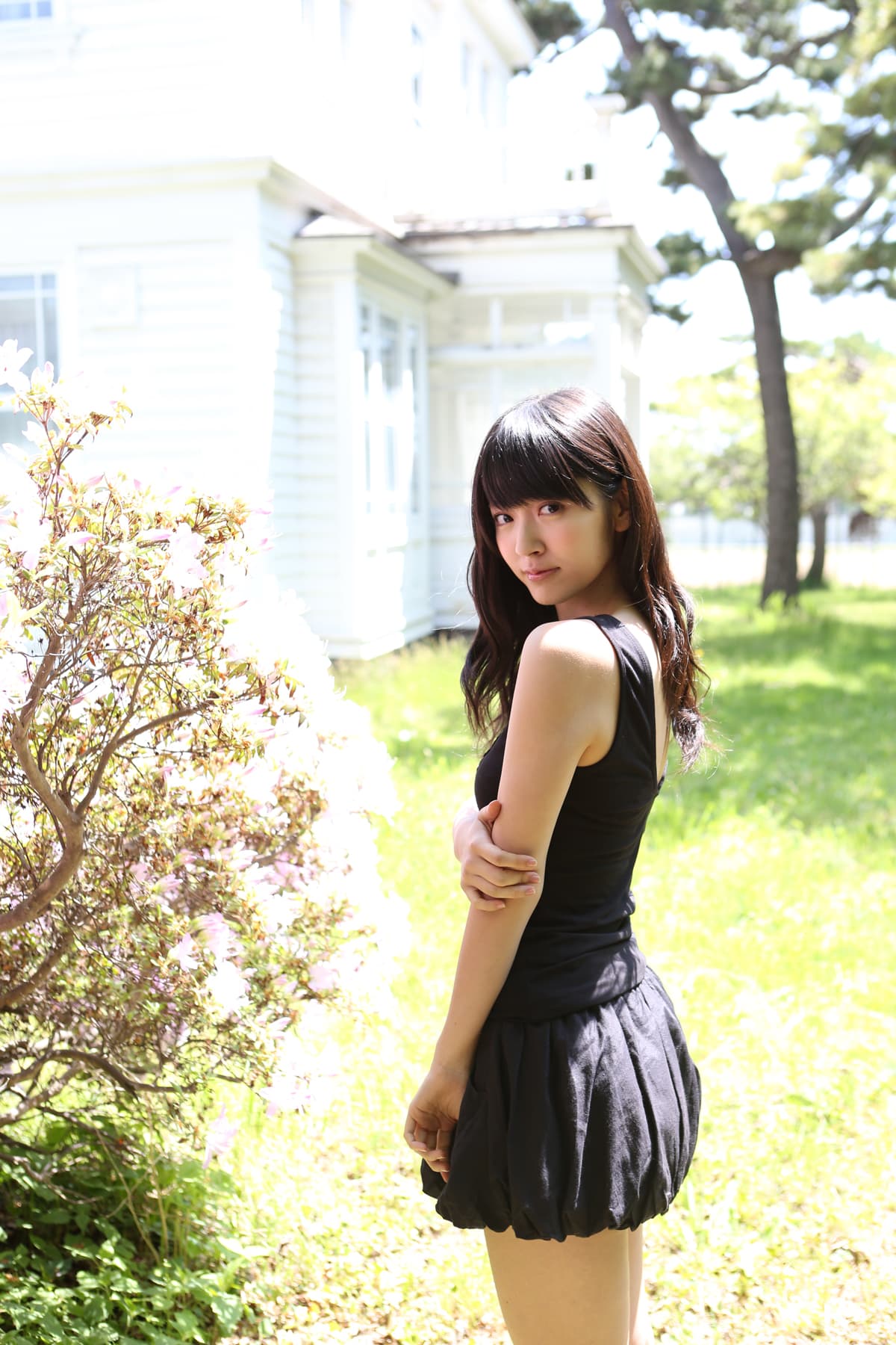 白濱美兎 最新グラビア水着画像⑨ 16枚目