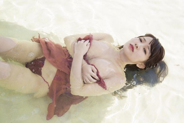天木じゅん グラビア水着画像④ 2枚目