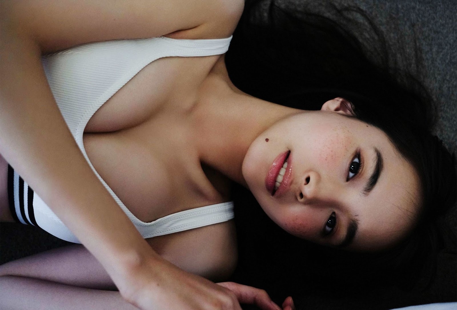 三田悠貴 最新グラビア水着画像⑥ 14枚目