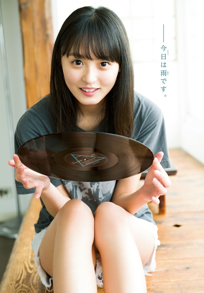 遠藤さくら(乃木坂46) グラビア画像② 7枚目