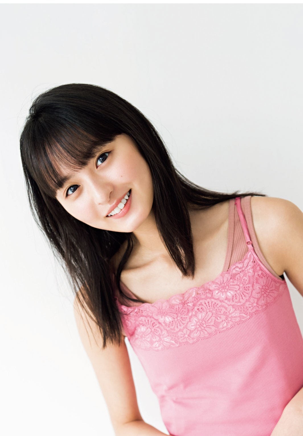 遠藤さくら(乃木坂46) グラビア画像② 12枚目