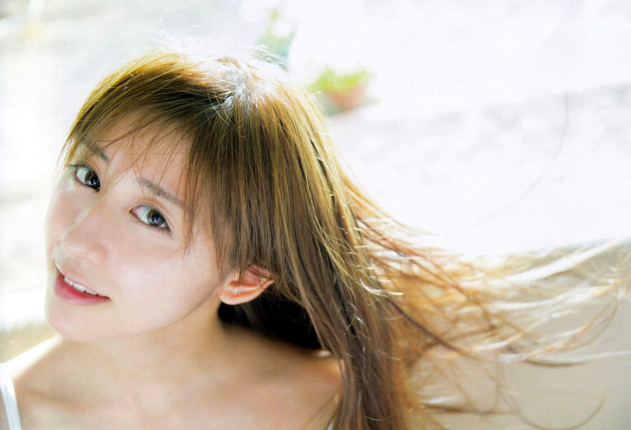 斎藤ちはる(テレ朝) 最新グラビアと胸チラ画像 22枚目