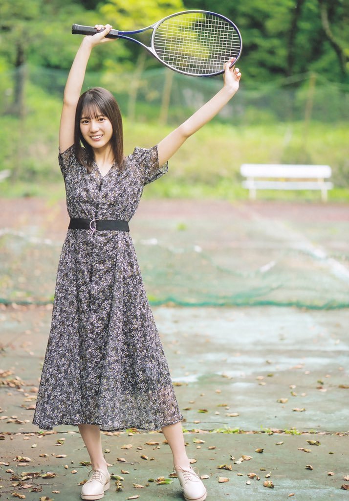 小坂菜緒(日向坂46) グラビア画像② 17枚目