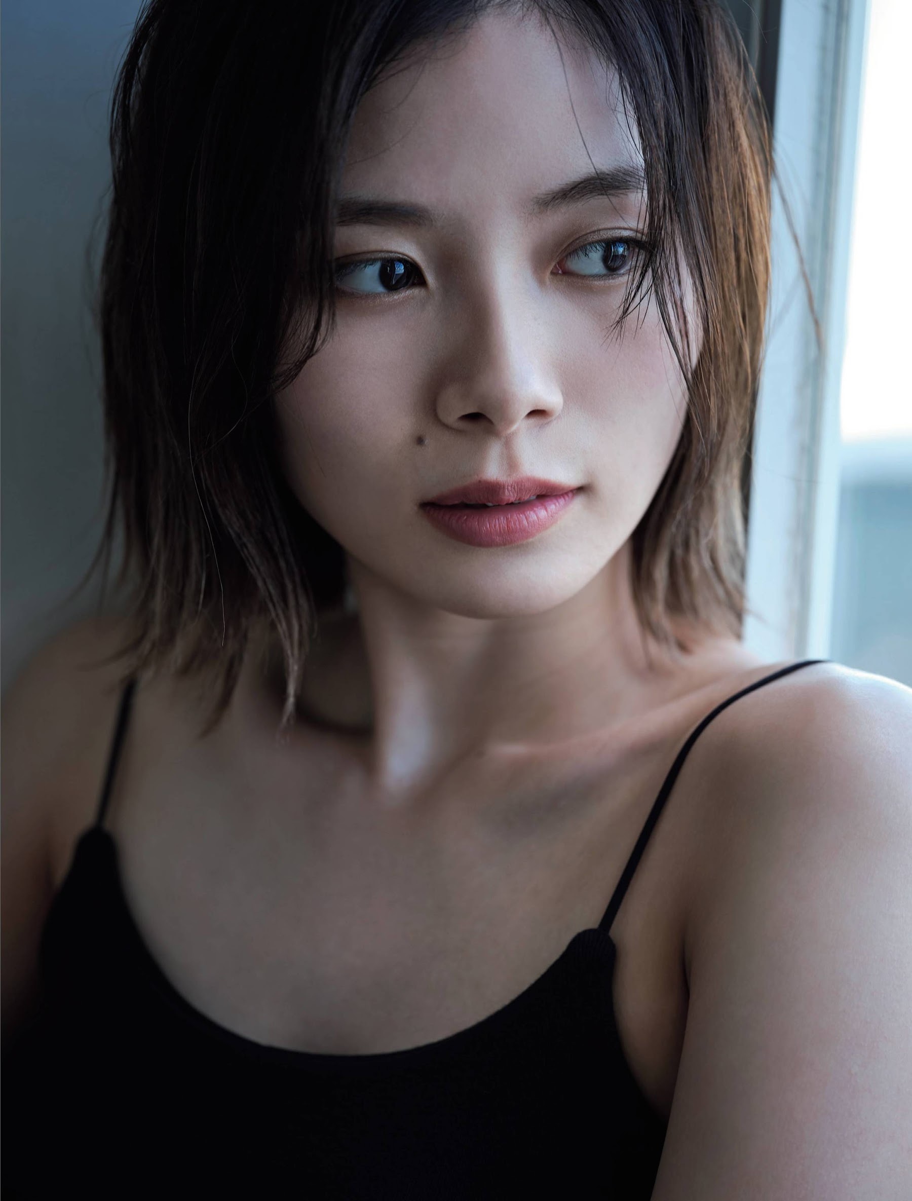 朝日奈央 フライデー最新グラビア含む水着画像 7枚目