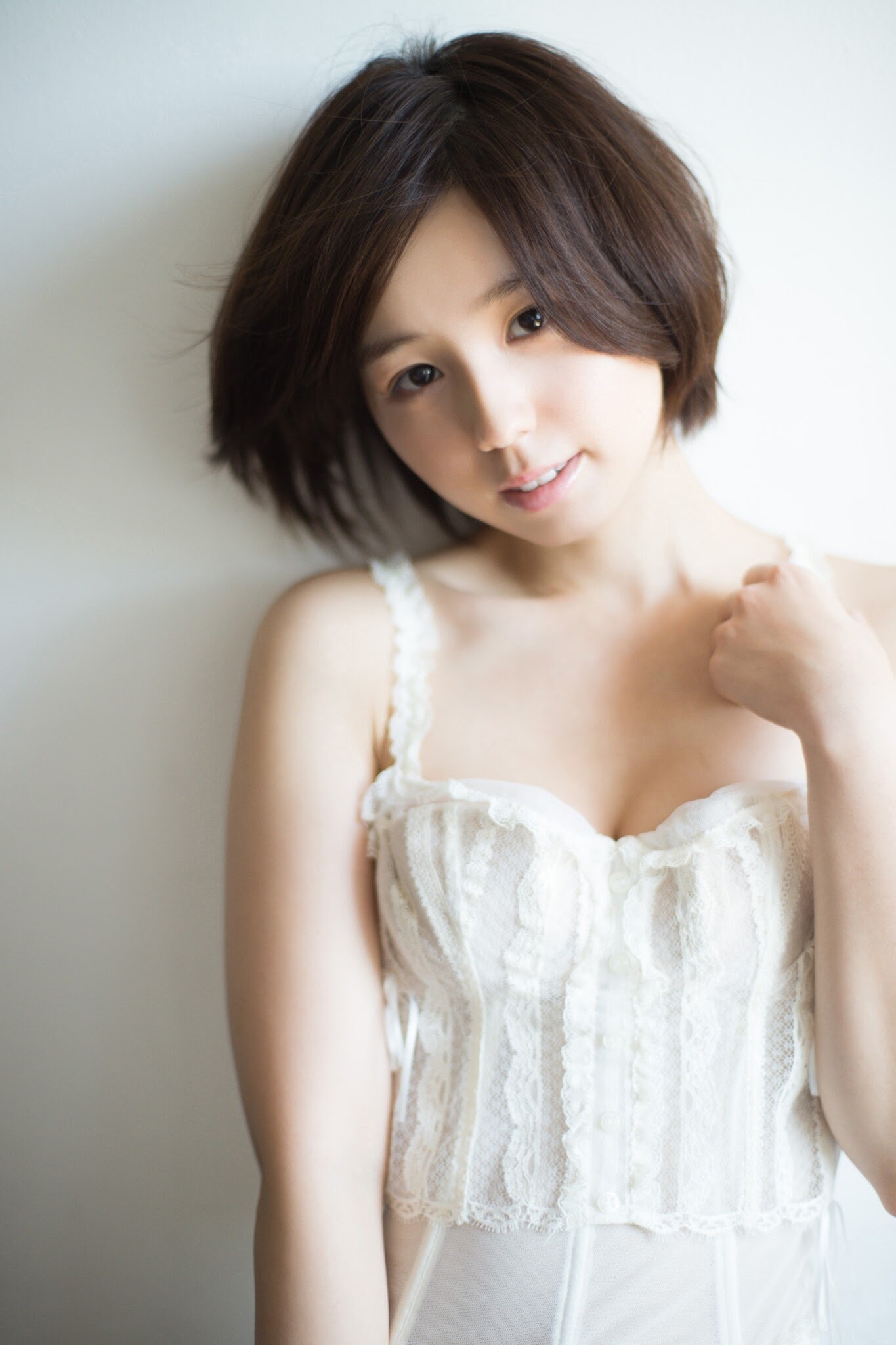 小池里奈 グラビア水着画像① 15枚目