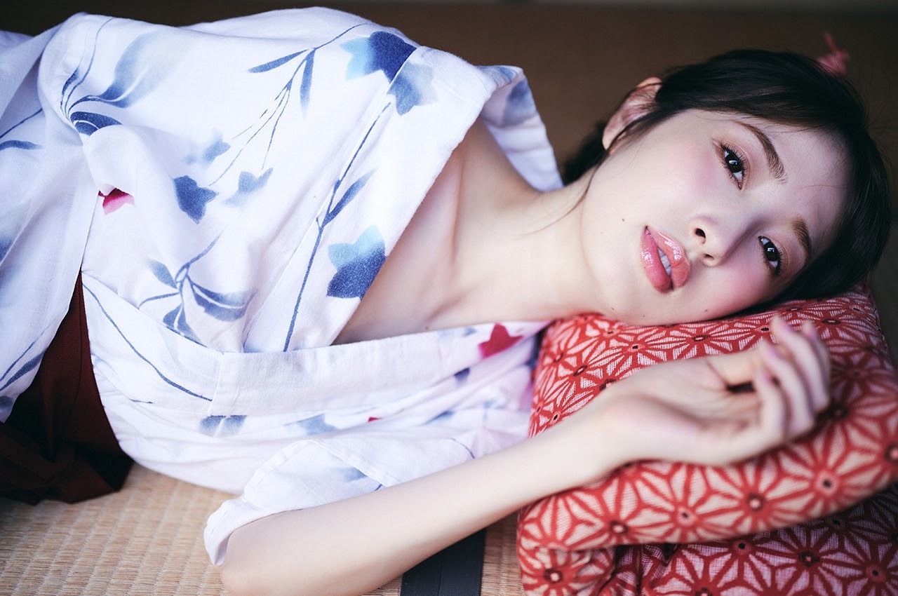 團遥香 グラビア水着画像③ 24枚目