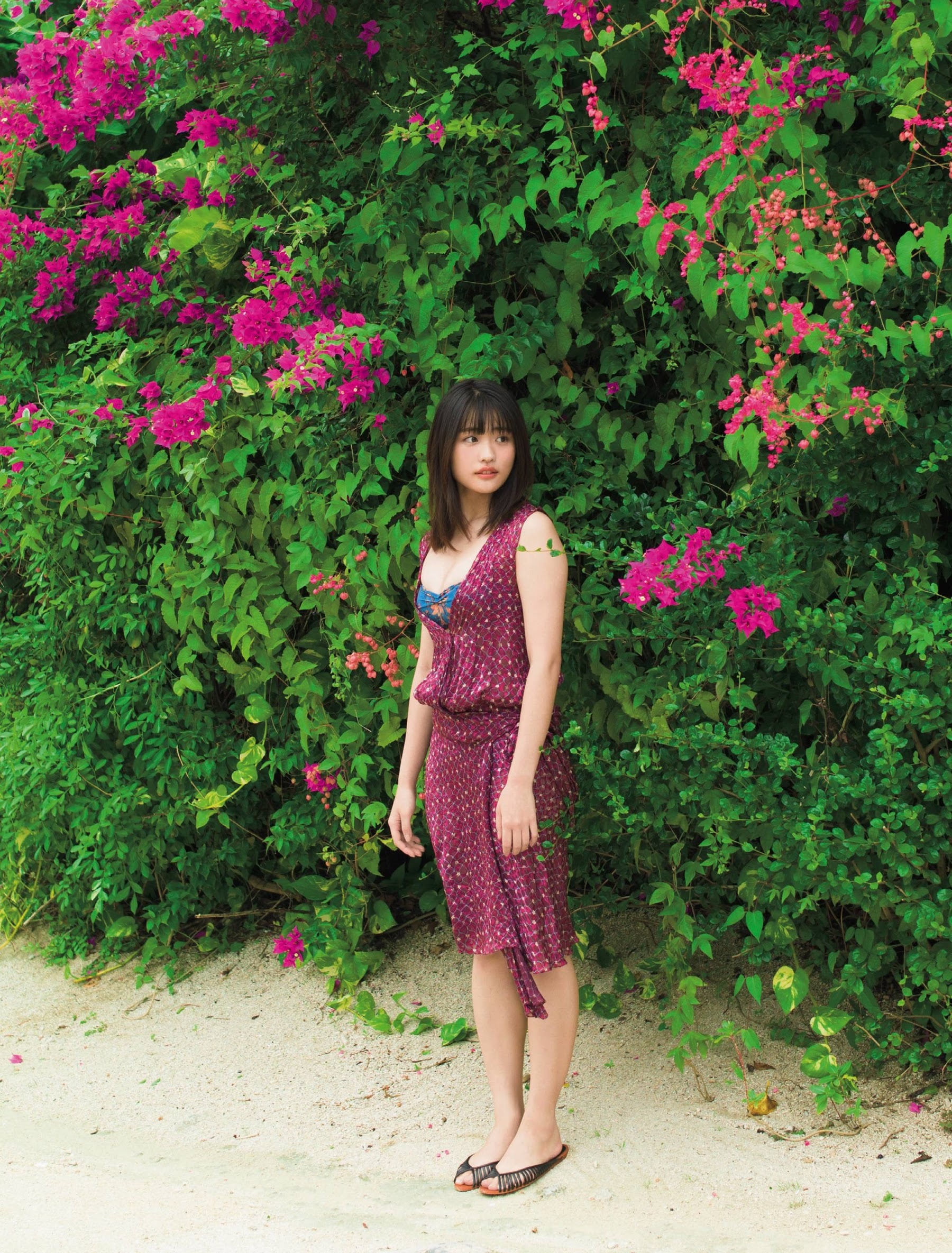 伊織いお 最新グラビア水着画像③ 24枚目