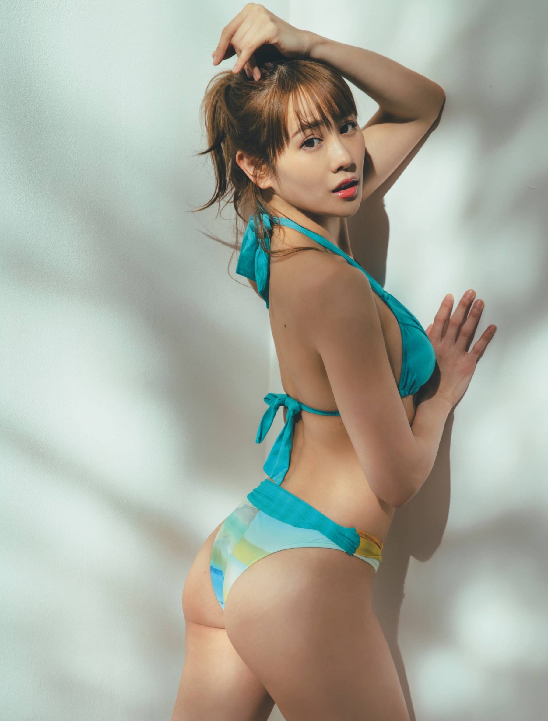 日向カンナ 最新グラビア含む水着画像 4枚目