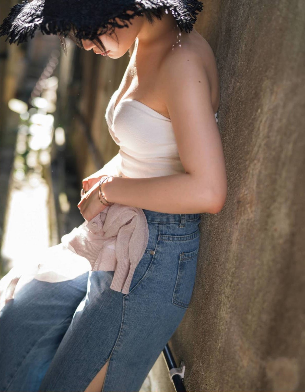 あまつまりな(あまつ様)グラビア水着画像③ 18枚目