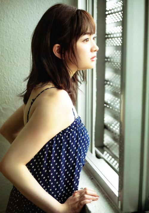 江籠裕奈(SKE48)グラビア水着画像① 17枚目