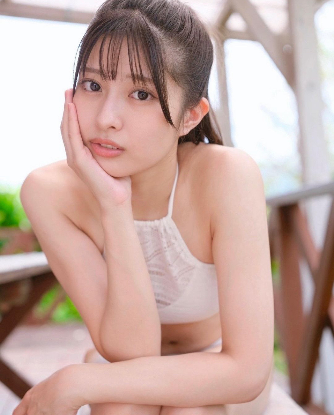 行天優莉奈 最新グラビア水着画像 8枚目