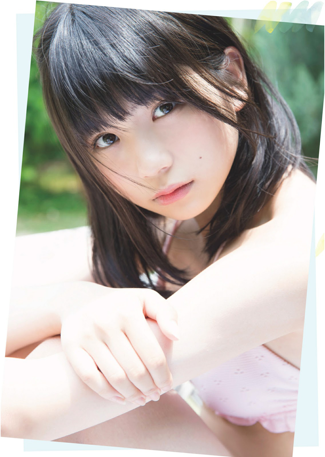 豊島心桜 最新グラビア水着画像④ 15枚目