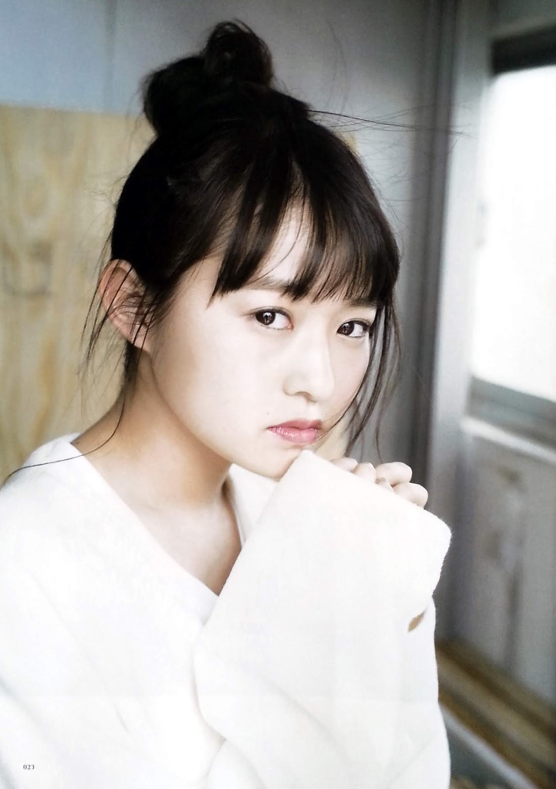 伊藤万理華 最新グラビア含む水着画像 15枚目