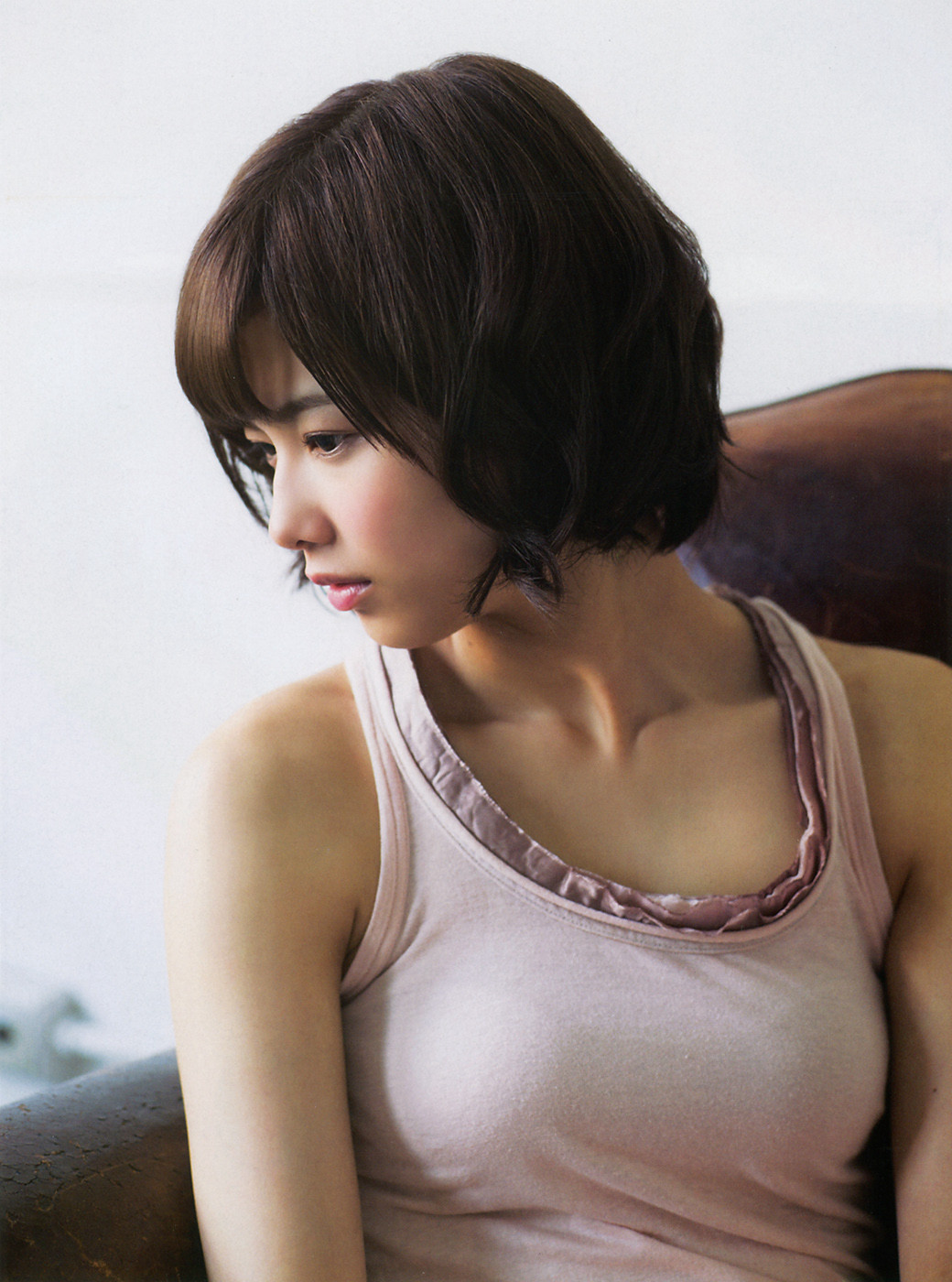 渡邉理佐(櫻坂46)グラビア水着画像② 6枚目