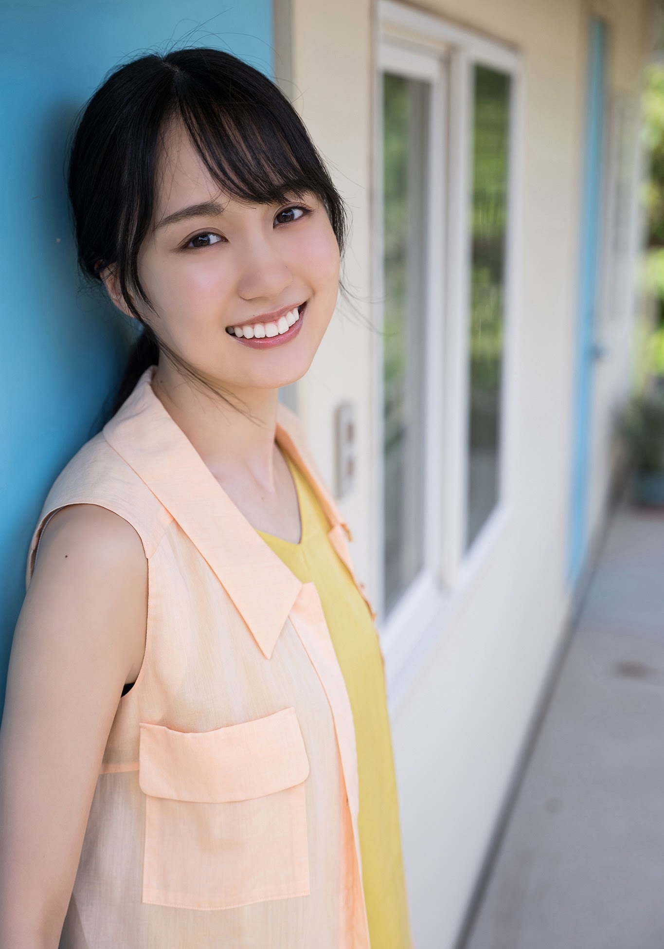 賀喜遥香(乃木坂46)グラビア画像① 8枚目